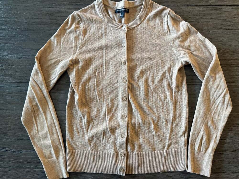 Banana Republic Women's Beige Crewneck Button-Front Knit Cardigan Sweater